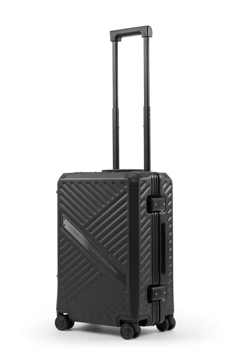 ROG SLASH 20吋登機箱。